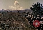 Immagine di Stati Uniti Marines Okinawa isole Ryukyu, 1945, secondo 5 filmato di repertorio 65675077496