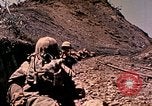 Immagine di Stati Uniti Marines Okinawa isole Ryukyu, 1945, secondo 18 filmato di repertorio 65675077496