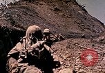 Immagine di Stati Uniti Marines Okinawa isole Ryukyu, 1945, secondo 19 filmato di repertorio 65675077496