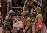 Immagine di Stati Uniti Marines Okinawa isole Ryukyu, 1945, secondo 58 filmato di repertorio 65675077496