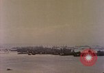 Standbild Vereinigten Staaten Marines Okinawa Ryukyu Inseln, 1945, aus Sekunde 54 historischem Filmmaterial Videoclip 65675077500