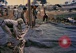 Standbild USA Soldaten Okinawa Ryukyu Inseln, 1945, aus Sekunde 20 historischem Filmmaterial Videoclip 65675077501