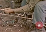 Standbild USA Soldaten Okinawa Ryukyu Inseln, 1945, aus Sekunde 59 historischem Filmmaterial Videoclip 65675077501
