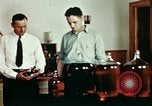 Standbild Dichloro-Diphenyl-Trichlorethan United States USA, 1944, aus Sekunde 3 historischem Filmmaterial Videoclip 65675077529
