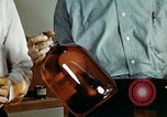 Standbild Dichloro-Diphenyl-Trichlorethan United States USA, 1944, aus Sekunde 21 historischem Filmmaterial Videoclip 65675077529