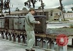 Image dichlorodiphényl-trichloroéthane United States USA, 1944, de la seconde 46 séquences d'archives historiques vidéo 65675077530