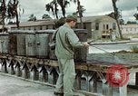 Image dichlorodiphényl-trichloroéthane United States USA, 1944, de la seconde 47 séquences d'archives historiques vidéo 65675077530