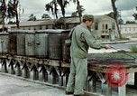 Image dichlorodiphényl-trichloroéthane United States USA, 1944, de la seconde 52 séquences d'archives historiques vidéo 65675077530