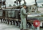 Image dichlorodiphényl-trichloroéthane United States USA, 1944, de la seconde 53 séquences d'archives historiques vidéo 65675077530