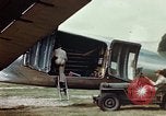 Image dichlorodiphényl-trichloroéthane United States USA, 1944, de la seconde 6 séquences d'archives historiques vidéo 65675077531
