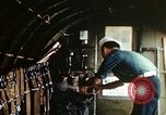 Image dichlorodiphényl-trichloroéthane United States USA, 1944, de la seconde 55 séquences d'archives historiques vidéo 65675077531
