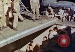 Standbild verwundete Marines Saipan Nördliche Marianen, 1945, aus Sekunde 11 historischem Filmmaterial Videoclip 65675077538