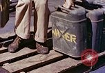 Standbild verwundete Marines Saipan Nördliche Marianen, 1945, aus Sekunde 28 historischem Filmmaterial Videoclip 65675077538