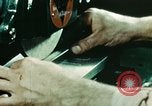 Standbild menschliche Hand United States USA, 1945, aus Sekunde 45 historischem Filmmaterial Videoclip 65675077547