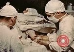 Image part le traitement des plaies Seconde Guerre Mondiale United States USA, 1945, de la seconde 15 séquences d'archives historiques vidéo 65675077550