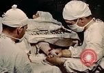 Image part le traitement des plaies Seconde Guerre Mondiale United States USA, 1945, de la seconde 19 séquences d'archives historiques vidéo 65675077550