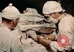 Image part le traitement des plaies Seconde Guerre Mondiale United States USA, 1945, de la seconde 21 séquences d'archives historiques vidéo 65675077550
