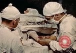 Image part le traitement des plaies Seconde Guerre Mondiale United States USA, 1945, de la seconde 22 séquences d'archives historiques vidéo 65675077550