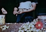 Standbild Pestkontrolle in Nordafrika Nordafrika, 1945, aus Sekunde 42 historischem Filmmaterial Videoclip 65675077554