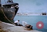 Standbild Pest Control Nordafrika, 1945, aus Sekunde 3 historischem Filmmaterial Videoclip 65675077555
