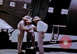 Standbild Pest Control Nordafrika, 1945, aus Sekunde 8 historischem Filmmaterial Videoclip 65675077555