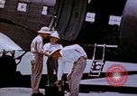 Standbild Pest Control Nordafrika, 1945, aus Sekunde 9 historischem Filmmaterial Videoclip 65675077555
