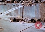 Standbild Pest Control Nordafrika, 1945, aus Sekunde 24 historischem Filmmaterial Videoclip 65675077555