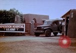 Standbild Pestkontrolle in Libyen 1945 Afrika, 1945, aus Sekunde 1 historischem Filmmaterial Videoclip 65675077556