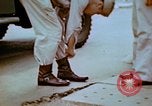 Standbild Pestkontrolle in Libyen 1945 Afrika, 1945, aus Sekunde 27 historischem Filmmaterial Videoclip 65675077556