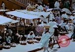 Standbild Pestkontrolle in Libyen 1945 Afrika, 1945, aus Sekunde 47 historischem Filmmaterial Videoclip 65675077556