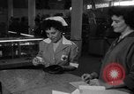 Standbild Amerikanisches Rotes Kreuz Taipei Taiwan, 1958, aus Sekunde 39 historischem Filmmaterial Videoclip 65675077580