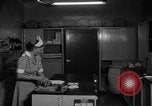 Standbild Amerikanisches Rotes Kreuz Taiwan, 1958, aus Sekunde 32 historischem Filmmaterial Videoclip 65675077581