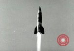 Standbild A-4 Rakete Peenemunde Deutschland, 1943, aus Sekunde 4 historischem Filmmaterial Videoclip 65675077603