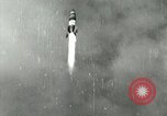Standbild getarnt A-4 Rakete Peenemunde Deutschland, 1943, aus Sekunde 15 historischem Filmmaterial Videoclip 65675077604