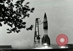 Standbild A-4 Rakete Peenemunde Deutschland, 1943, aus Sekunde 3 historischem Filmmaterial Videoclip 65675077606