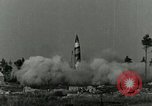 Standbild DEUTSCH A-4 Rakete Peenemunde Deutschland, 1943, aus Sekunde 5 historischem Filmmaterial Videoclip 65675077609