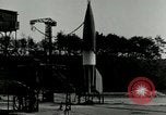 Standbild DEUTSCH A-4 Rakete Peenemunde Deutschland, 1943, aus Sekunde 6 historischem Filmmaterial Videoclip 65675077612