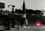Standbild DEUTSCH A-4 Rakete Peenemunde Deutschland, 1943, aus Sekunde 11 historischem Filmmaterial Videoclip 65675077612