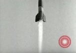 Standbild DEUTSCH A-4 Rakete Peenemunde Deutschland, 1943, aus Sekunde 18 historischem Filmmaterial Videoclip 65675077612