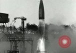 Image ALLEMAND A-4 essai de missile Peenemunde Allemagne, 1943, de la seconde 8 séquences d'archives historiques vidéo 65675077614