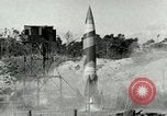 Standbild DEUTSCH A-4 Rakete Peenemunde Deutschland, 1943, aus Sekunde 3 historischem Filmmaterial Videoclip 65675077616