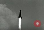 Standbild DEUTSCH A-4 Rakete Peenemunde Deutschland, 1943, aus Sekunde 21 historischem Filmmaterial Videoclip 65675077617