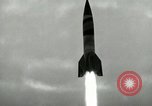 Standbild DEUTSCH A-4 Rakete Peenemunde Deutschland, 1944, aus Sekunde 11 historischem Filmmaterial Videoclip 65675077618