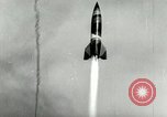 Standbild DEUTSCH A-4 Rakete Peenemunde Deutschland, 1944, aus Sekunde 9 historischem Filmmaterial Videoclip 65675077620