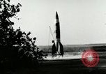 Standbild DEUTSCH A-4 Rakete Peenemunde Deutschland, 1944, aus Sekunde 5 historischem Filmmaterial Videoclip 65675077622