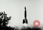 Standbild DEUTSCH A-4 Rakete Peenemunde Deutschland, 1944, aus Sekunde 7 historischem Filmmaterial Videoclip 65675077622
