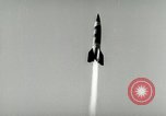 Standbild DEUTSCH A-4 Rakete Peenemunde Deutschland, 1944, aus Sekunde 10 historischem Filmmaterial Videoclip 65675077622