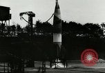 Standbild DEUTSCH A-4 Rakete Peenemunde Deutschland, 1944, aus Sekunde 10 historischem Filmmaterial Videoclip 65675077623
