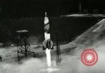 Standbild DEUTSCH A-4 Rakete Peenemunde Deutschland, 1944, aus Sekunde 5 historischem Filmmaterial Videoclip 65675077624