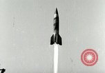 Standbild DEUTSCH A-4 Rakete Peenemunde Deutschland, 1944, aus Sekunde 8 historischem Filmmaterial Videoclip 65675077628
